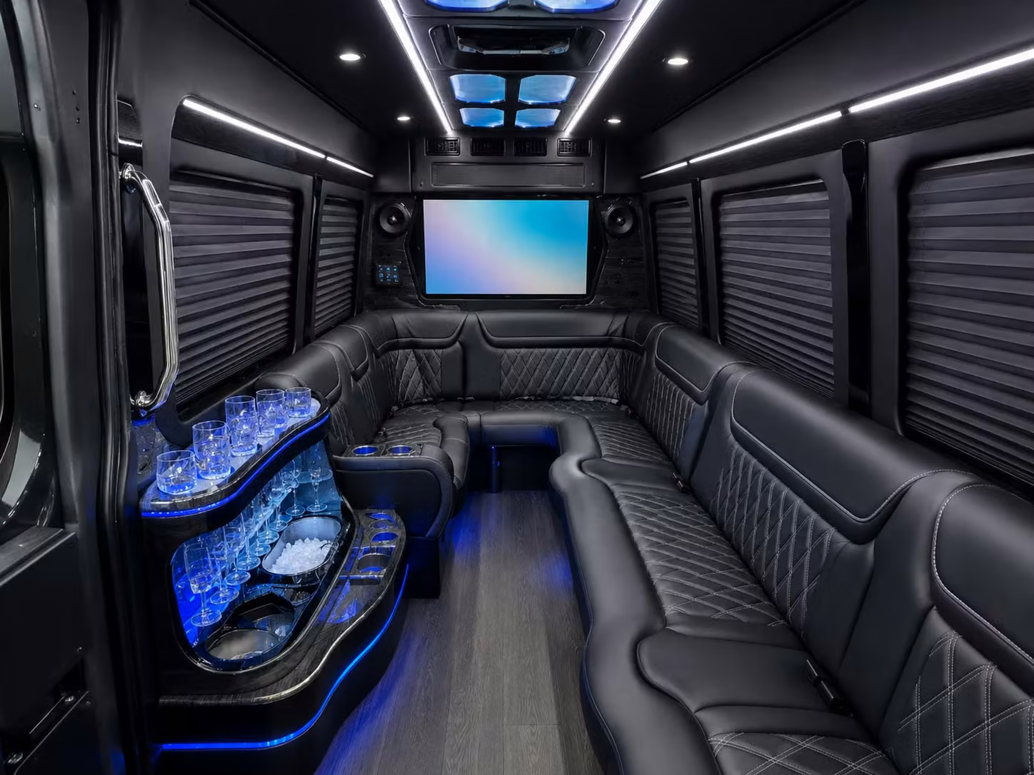 concert and special event bus rentals serving st clair shores