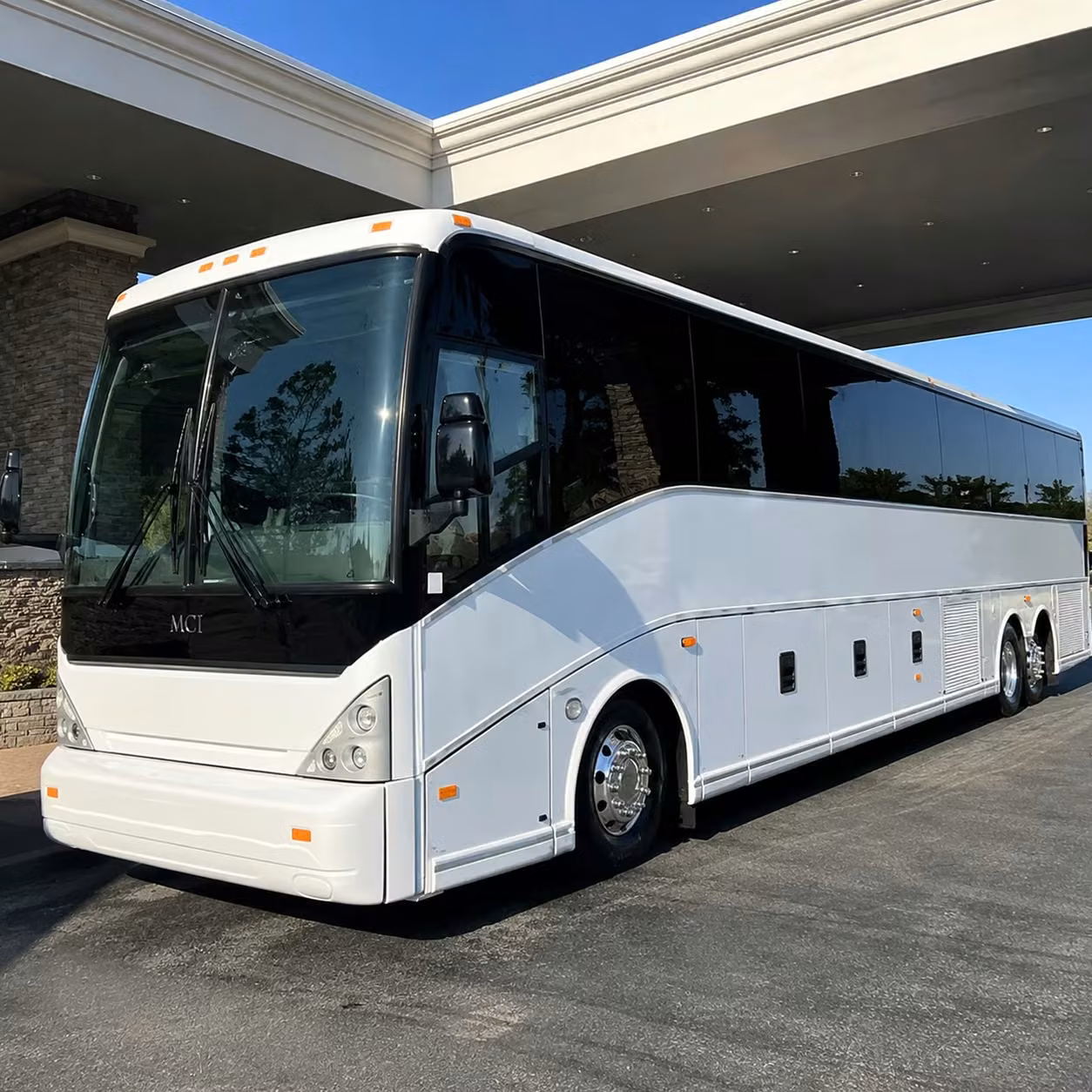 detroit metro airport transfers from st clair shores made simple