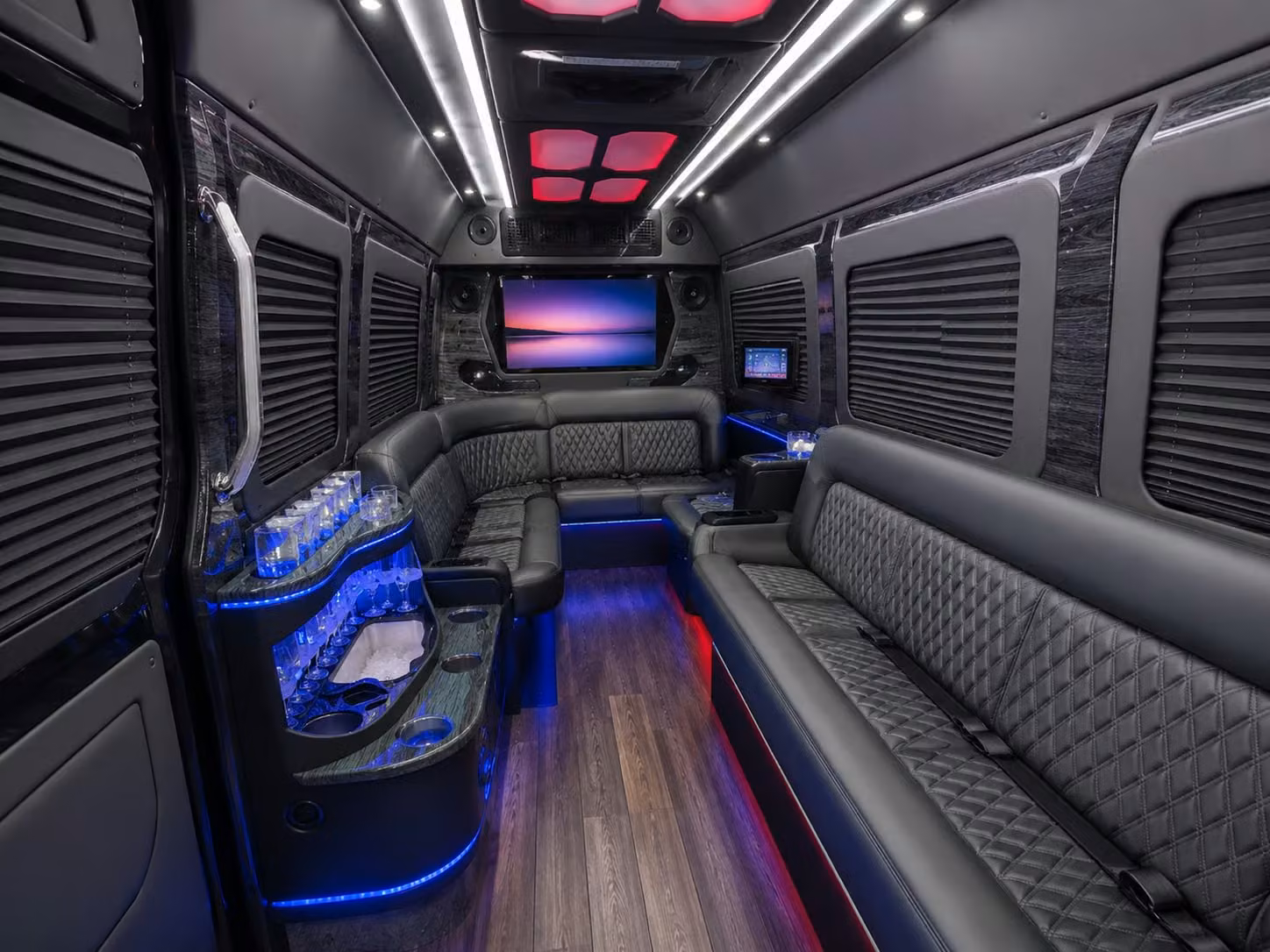 employee shuttles in st clair shores